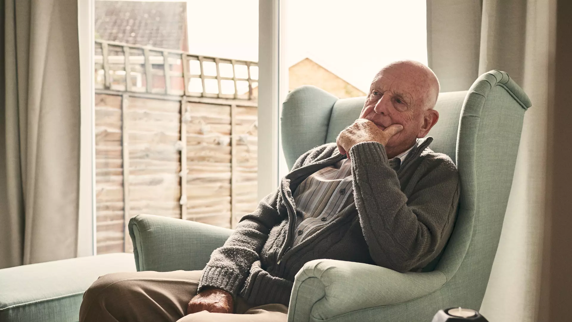 Donate to Age Scotland to support lonely older people